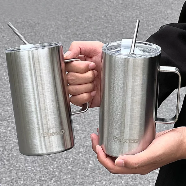 2025 신상품 스테인리스 스틸 커피컵 빨대 포함 여성용 손잡이 컵 고급스러운 디자인 304 스테인리스 스틸 아이스 킹 컵