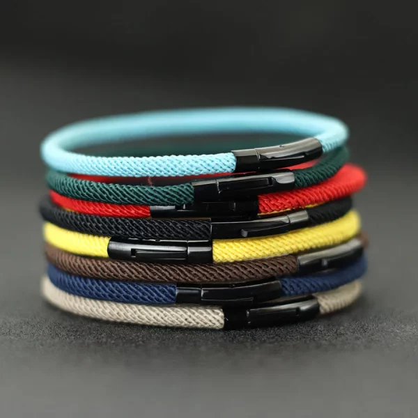 2025 간단한 스타일 로프 팔찌 남자 등급 A 4mm 스레드 Braslet Homme 스테인레스 스틸 버클 Pulseiras Masculina Armband Herren