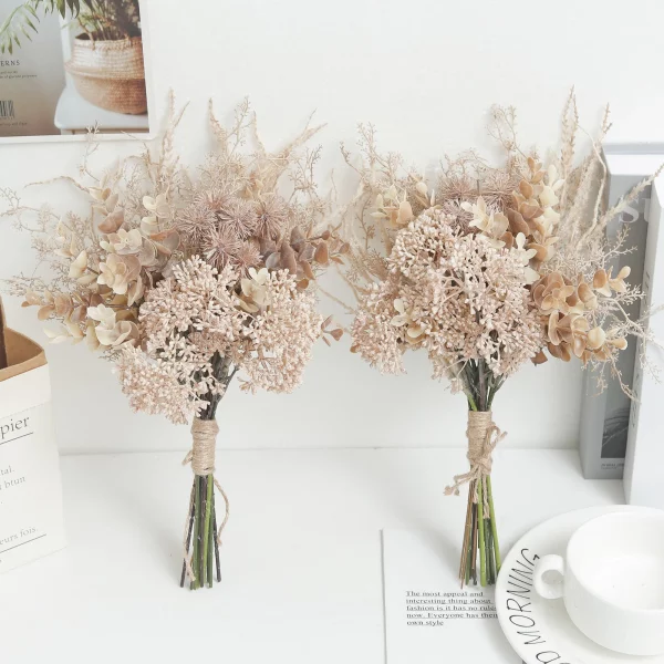 인공 플라스틱 꽃 유칼립투스 민들레 소박한 현대 야외 홈 가짜 웨딩 가을 장식을위한 수제 꽃다발