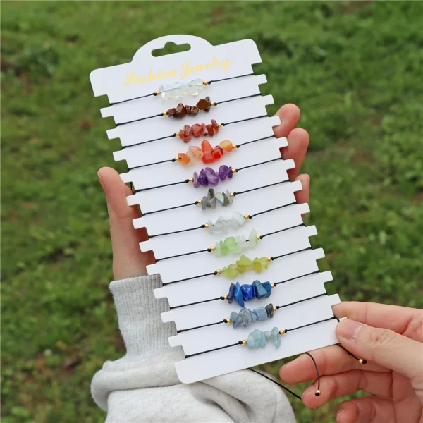 뜨거운 12 개/대 여성을위한 천연 돌 팔찌 Boho 스레드 로프 문자열 팔찌 세트 크리스탈 씨앗 비즈 다층 팔찌