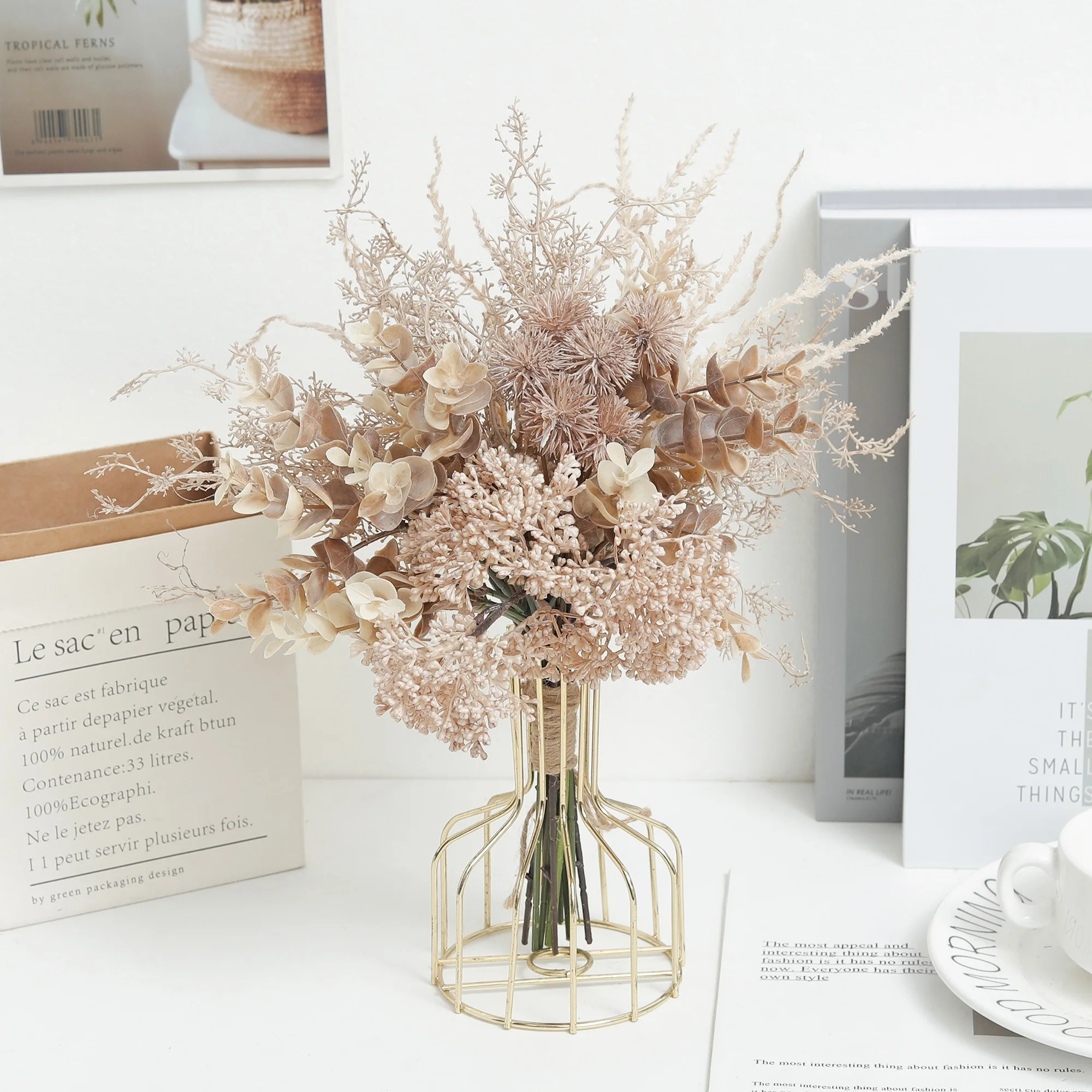 kf-Se7052f8cb4184f42b87a92183465c1b14